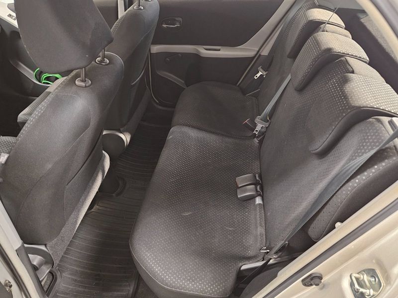 Toyota Yaris bild 6
