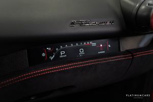 Ferrari F8 bild 11