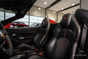 Ferrari F8 bild 9