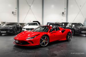 Ferrari F8 bild 1