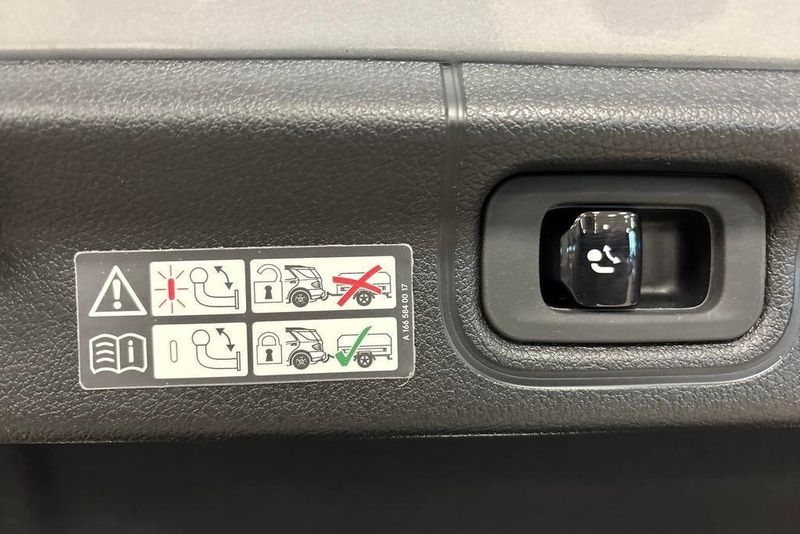 Mercedes EQE300 bild 16