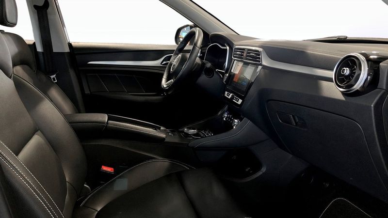 MG ZS EV bild 3