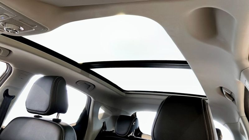 MG ZS EV bild 13
