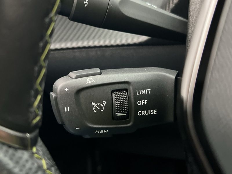 Peugeot e-2008 bild 28
