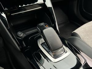Peugeot e-2008 bild 30