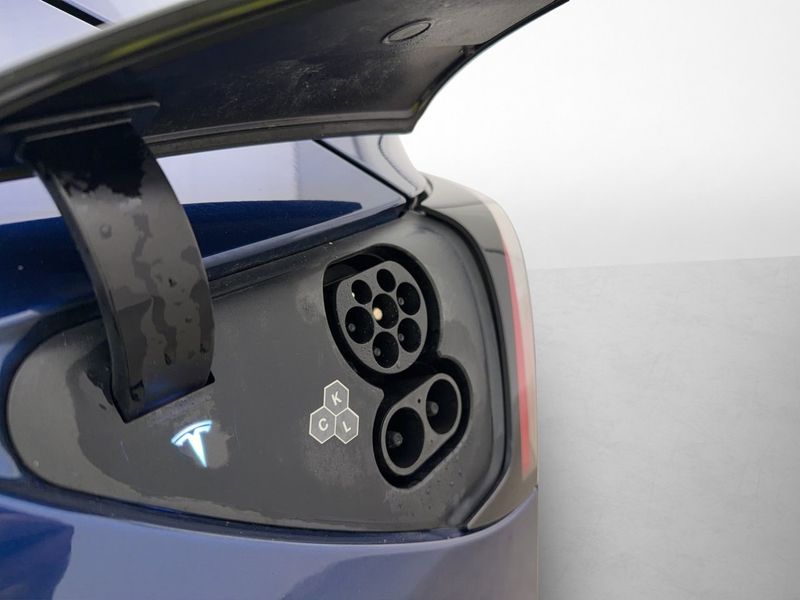 Tesla Model Y bild 21