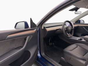 Tesla Model Y bild 12