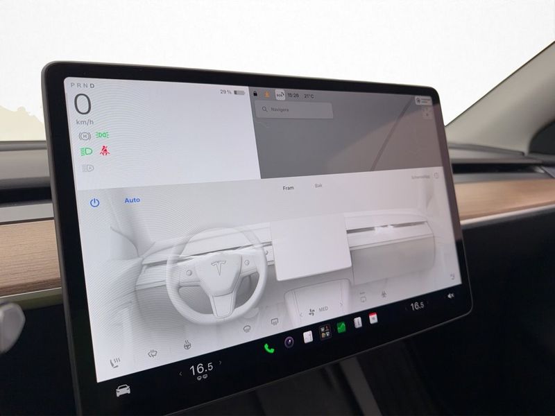 Tesla Model Y bild 26