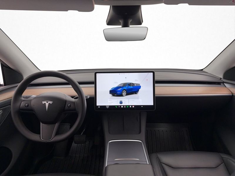 Tesla Model Y bild 16