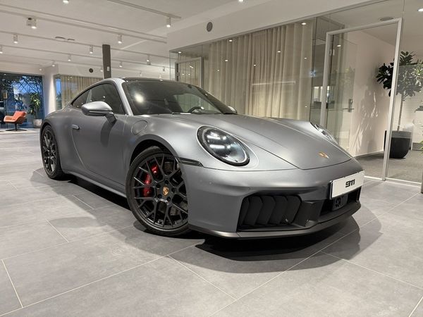 Porsche 992 911 Carrera 4 GTS Carrera CARRERA 4 GTS - 2025
