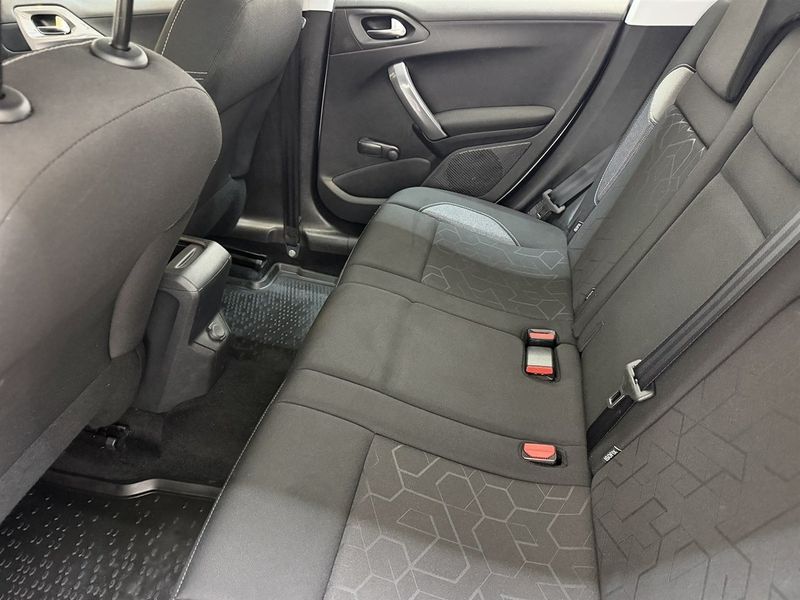 Peugeot 2008 bild 7
