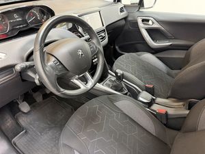 Peugeot 2008 bild 4