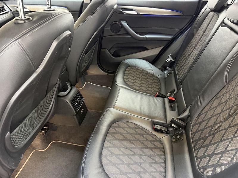 BMW X1 bild 7