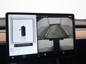 Tesla Model 3 bild 18