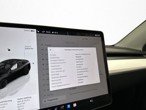 Tesla Model Y bild 20