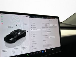 Tesla Model Y bild 25