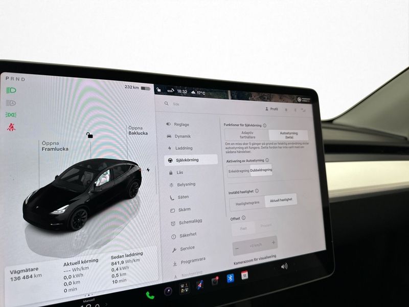 Tesla Model Y bild 25