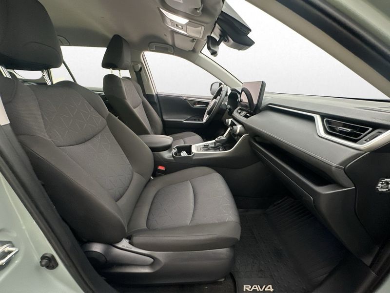 Toyota RAV4 bild 26