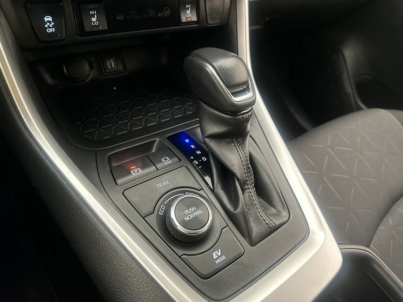 Toyota RAV4 bild 23