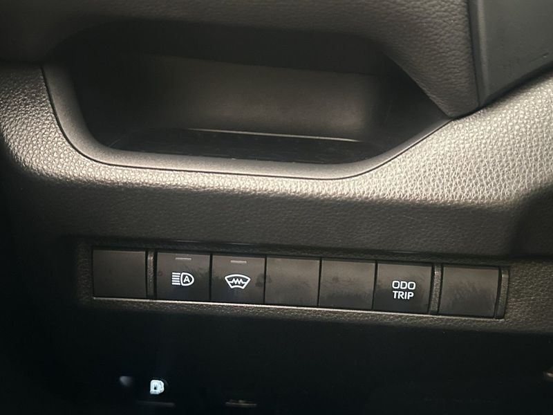 Toyota RAV4 bild 24