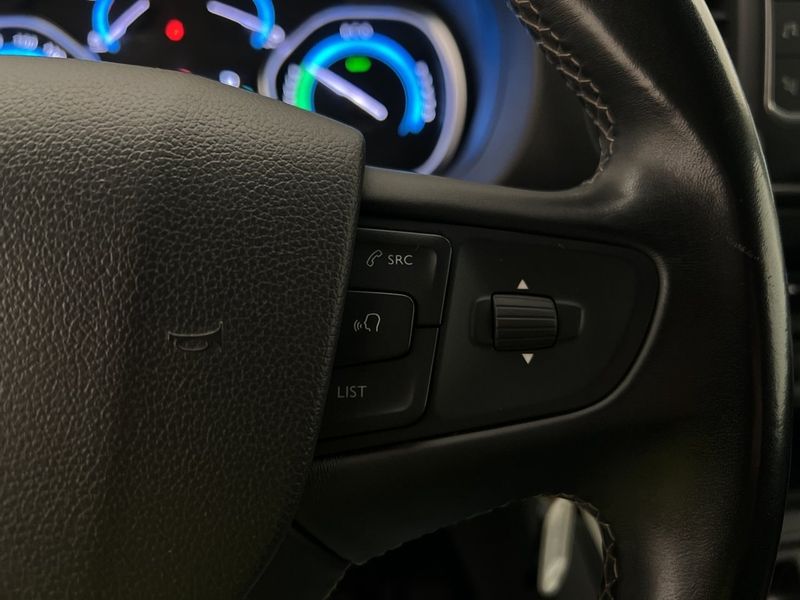 Peugeot e-Expert bild 21