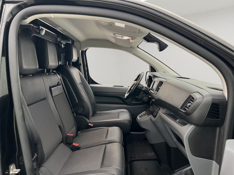 Peugeot e-Expert bild 26