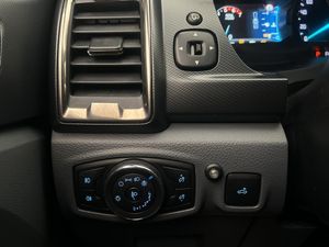 Ford Ranger bild 26