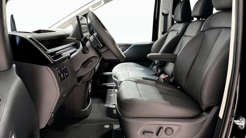 Hyundai Staria bild 13