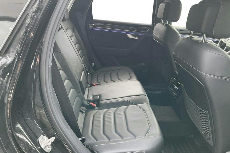 Volkswagen Touareg bild 8