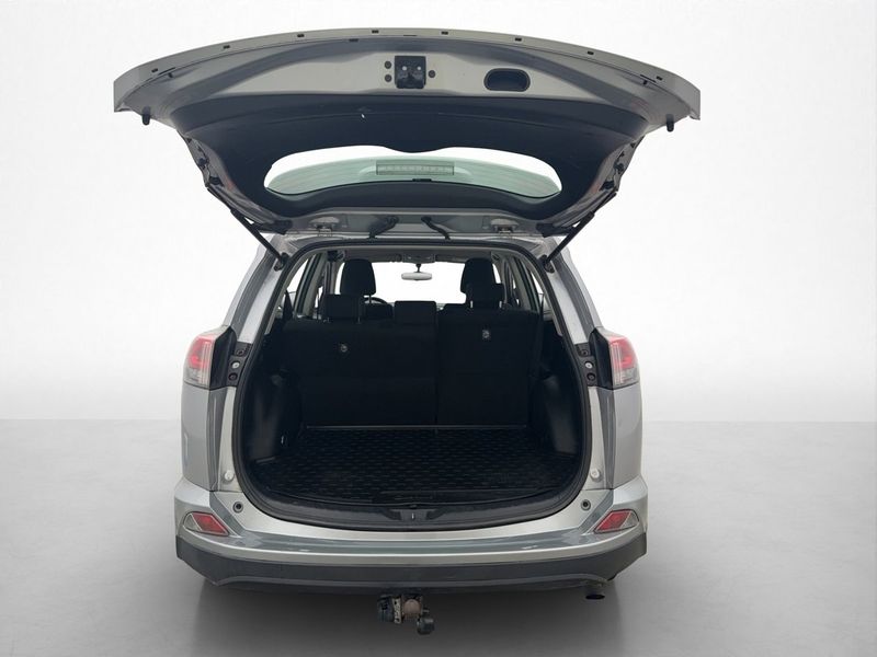 Toyota RAV4 bild 10
