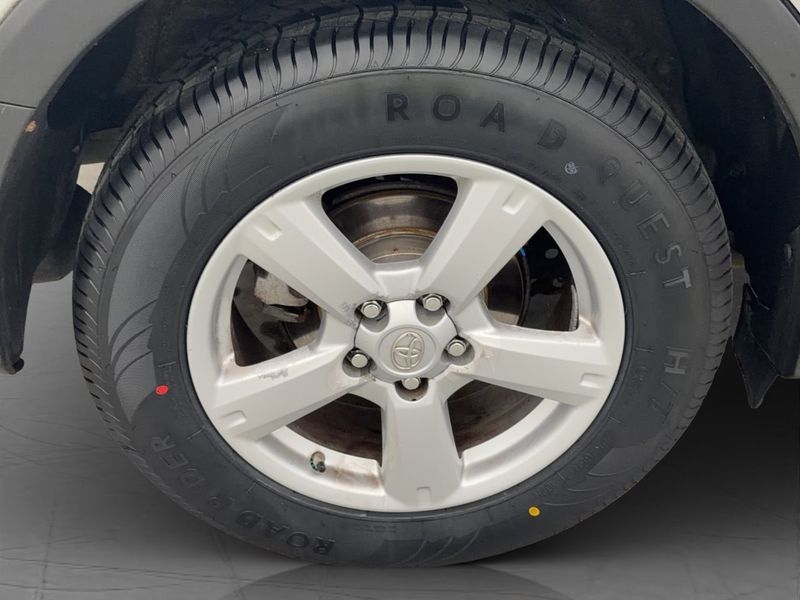 Toyota RAV4 bild 29