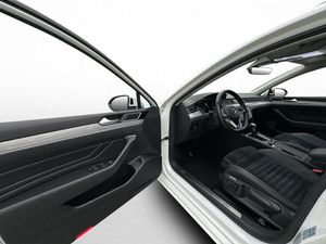 Volkswagen Passat bild 14