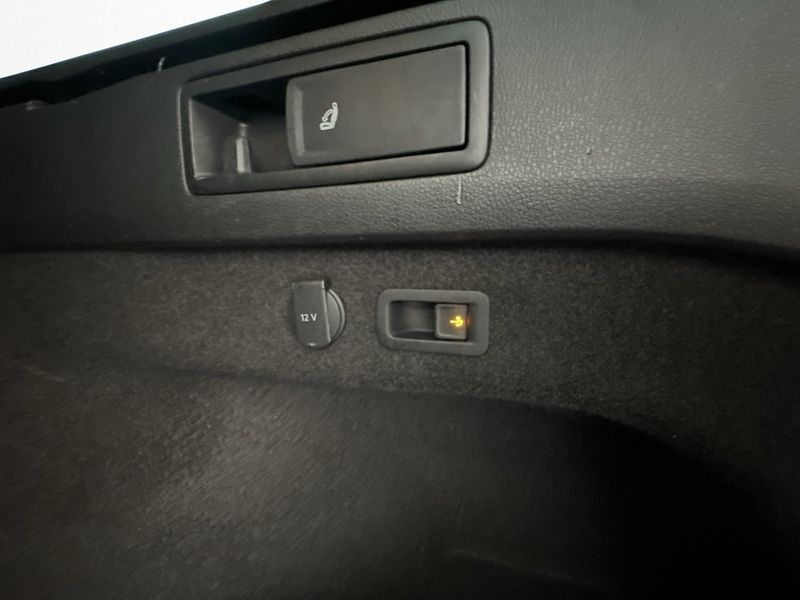 Volkswagen Passat bild 11