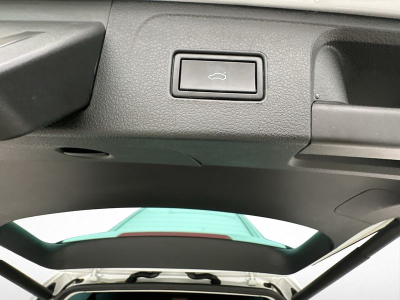 Volkswagen Passat bild 13