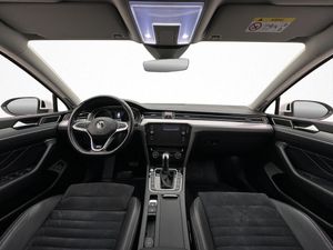 Volkswagen Passat bild 16