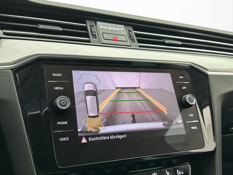 Volkswagen Passat bild 21