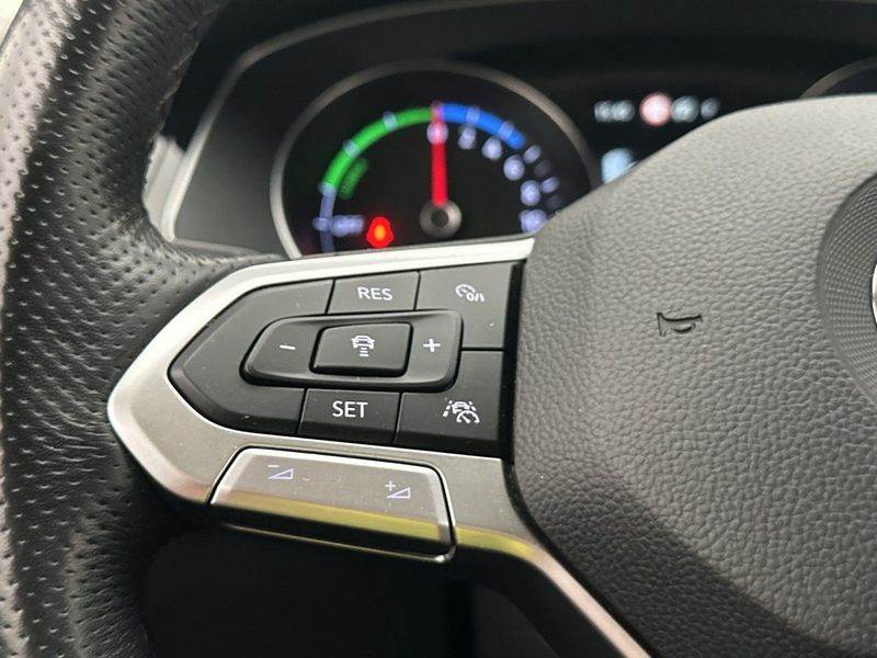 Volkswagen Passat bild 18