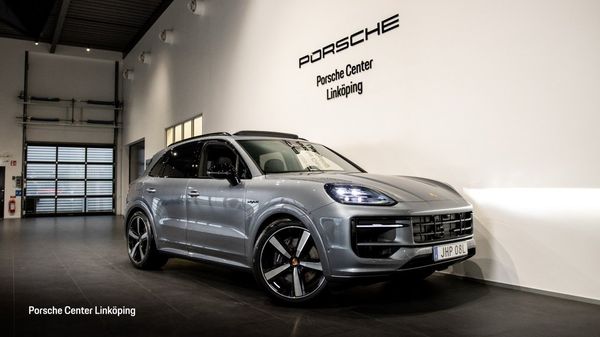 Porsche Cayenne E-Hybrid Black Edition - Omgående leverans - 2026