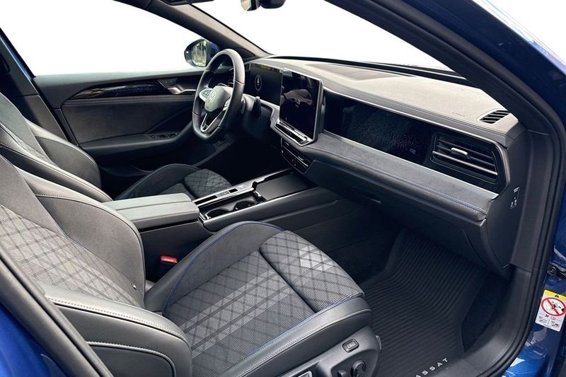 Volkswagen Passat bild 6
