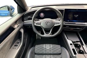 Volkswagen Passat bild 8