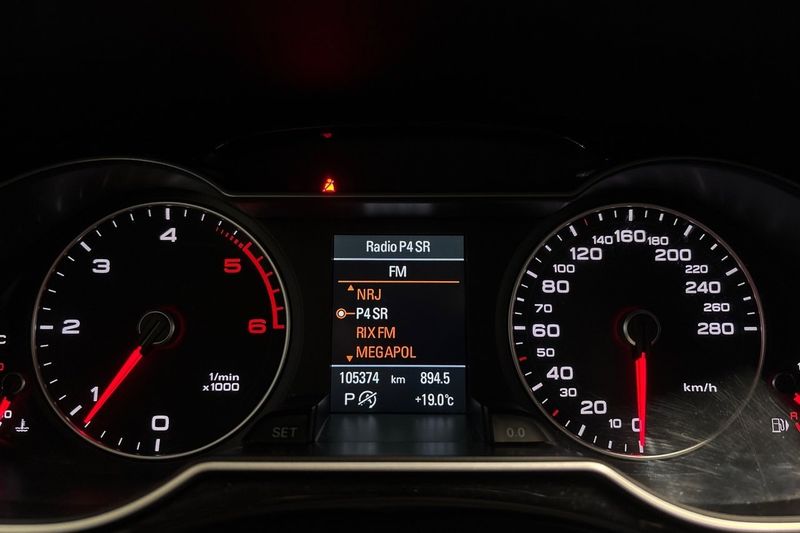 Audi A4 bild 16
