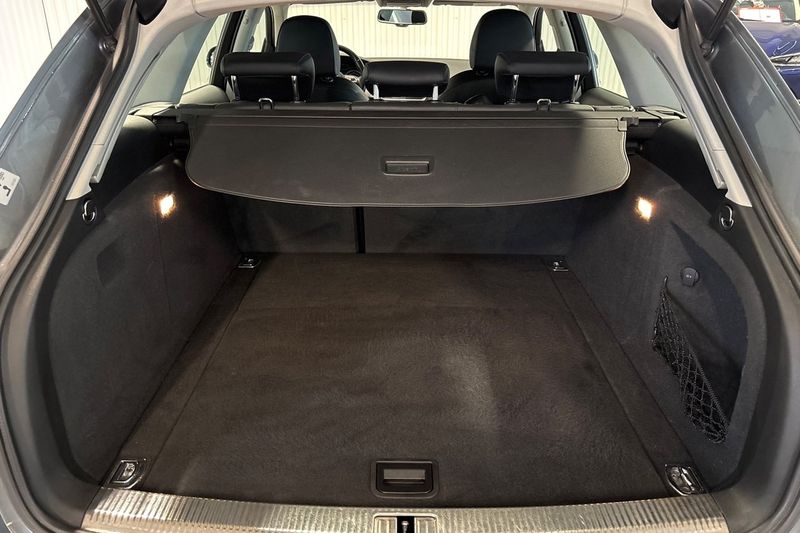 Audi A4 bild 18