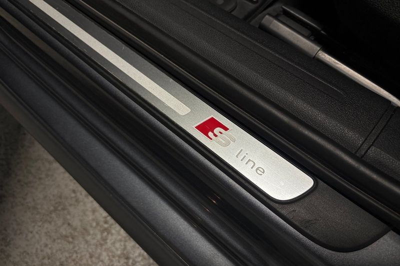 Audi A4 bild 17