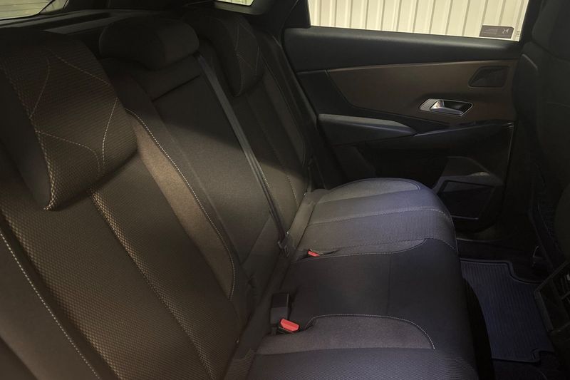 DS 7 Crossback bild 13