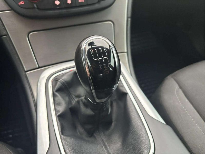Opel Insignia bild 9