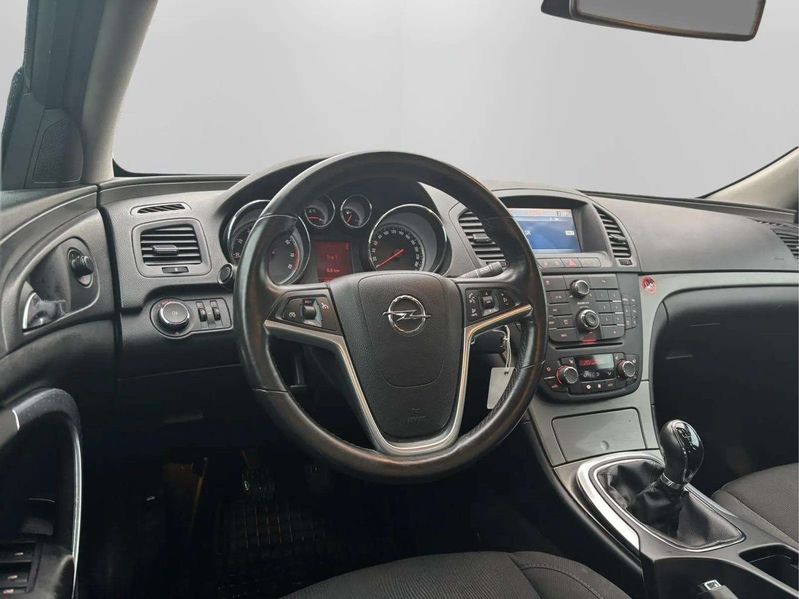 Opel Insignia bild 8