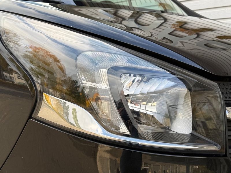 Opel Vivaro bild 22