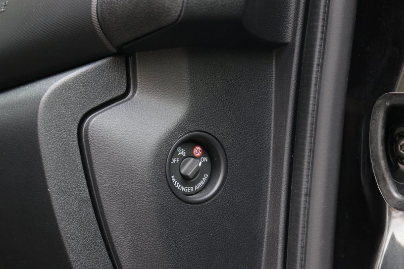 Opel Vivaro bild 18