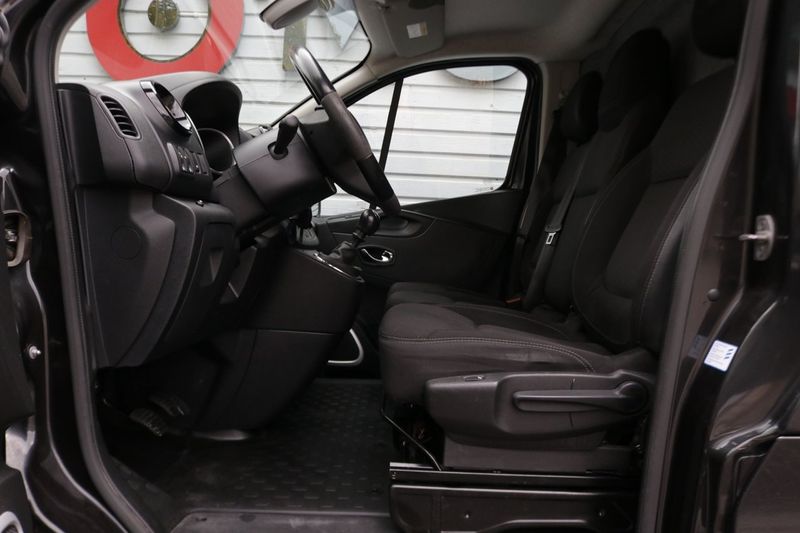 Opel Vivaro bild 12