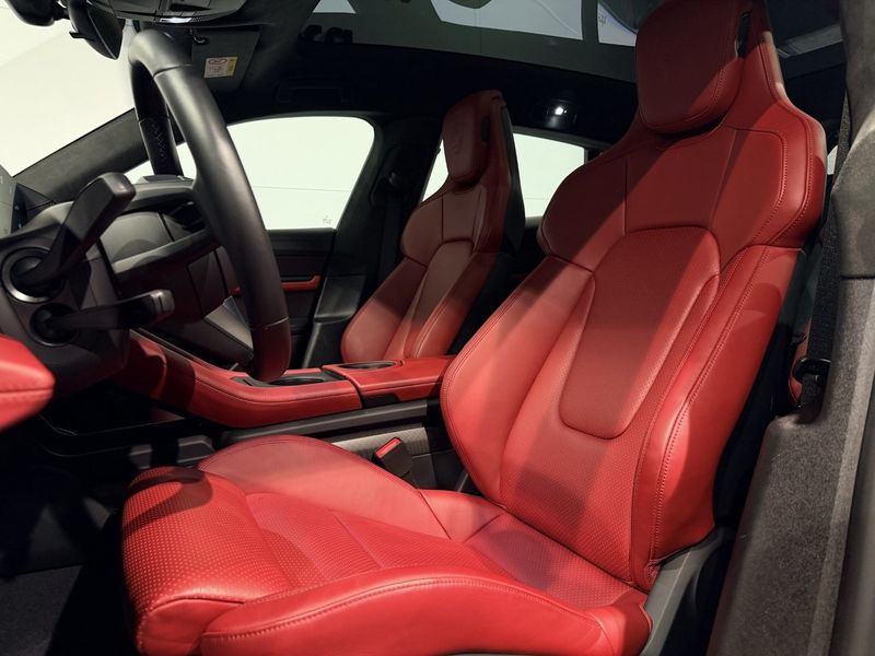 Porsche Taycan bild 22